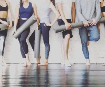 How to Incorporate Yoga Into Your Day | Hot Fitness