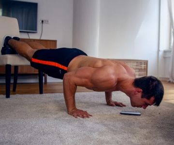 How to Incorporate Muscle Gain Into Your Day Effectively