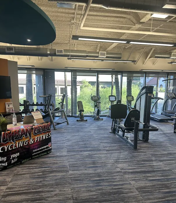 Urban Edge Cycle Fitness Picture 3