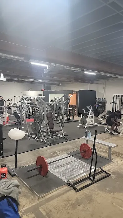 Weight Room Picture 5