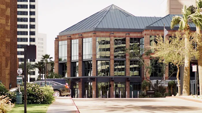 Phoenix Plaza Fitness Center Picture 4