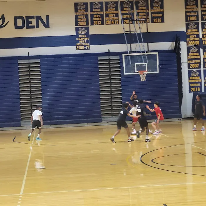 PC Fitness Center Picture 3