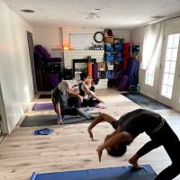 Ashtanga Yoga Phoenix ico