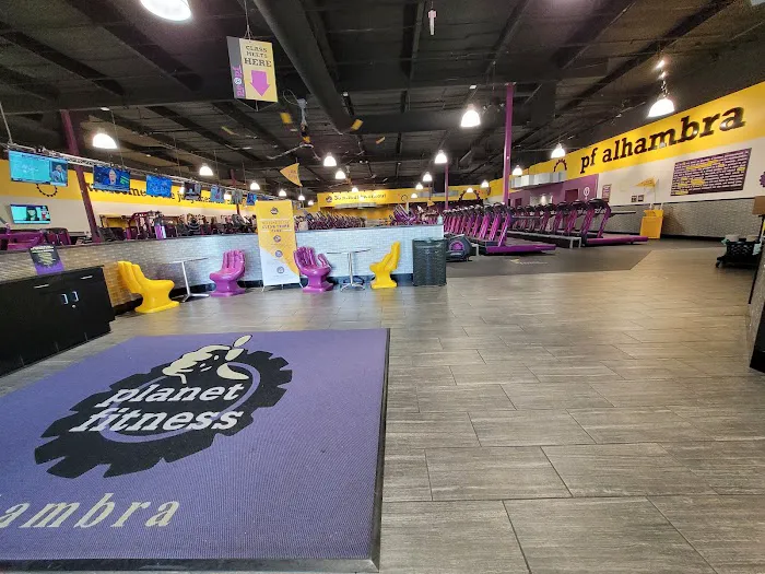 Planet Fitness Picture 3