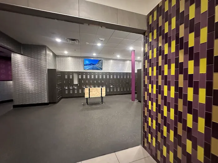 Planet Fitness Picture 4
