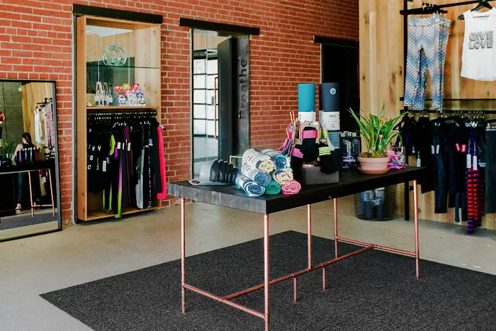 Sweatshop on Central Picture 5