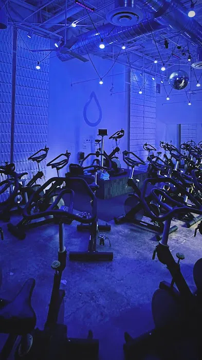 Sweatshop on Central Picture 4