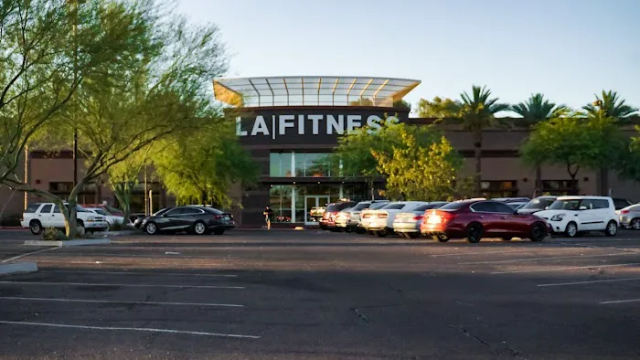 LA Fitness Picture 4