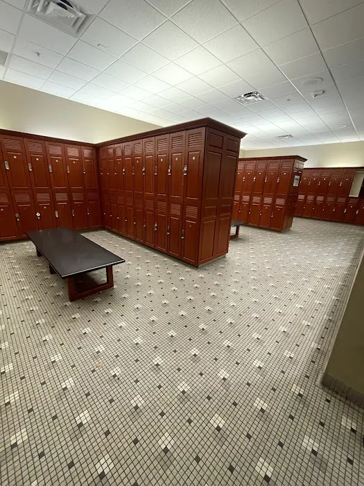 LA Fitness Picture 5