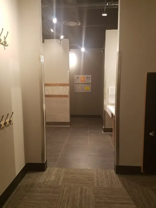 CorePower Yoga - Central Phoenix Picture 3