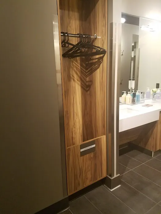 CorePower Yoga - Central Phoenix Picture 5