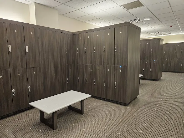 LA Fitness Picture 4