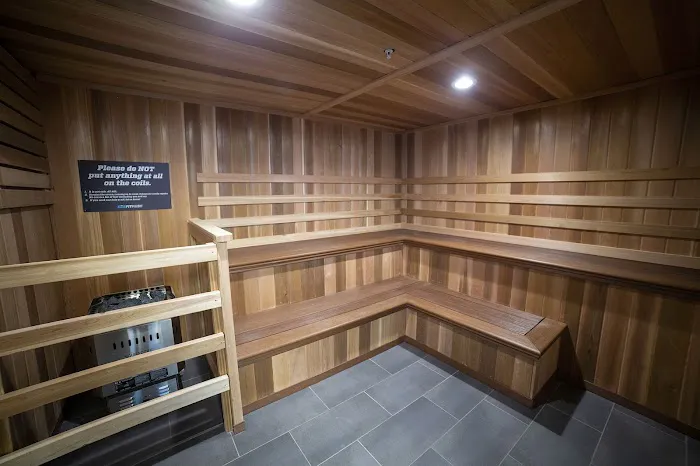 EōS Fitness Picture 4