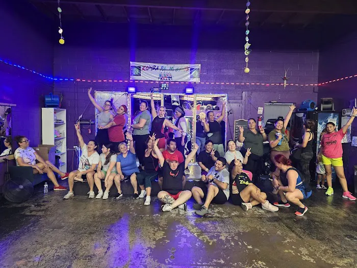 ZUMBA PA MI GENTE Picture 2