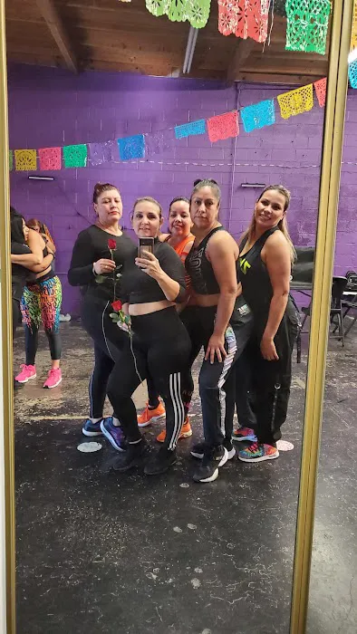 ZUMBA PA MI GENTE Picture 5