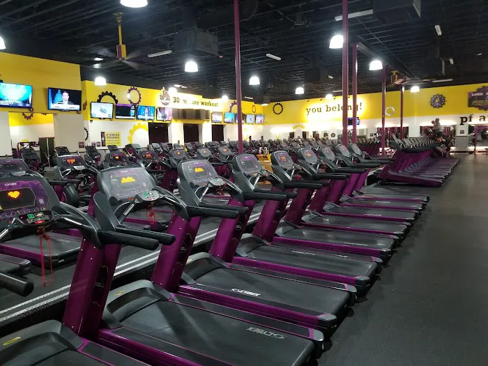 Planet Fitness Picture 1