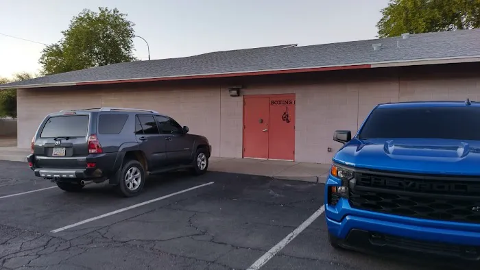 Big Bro Boxing Picture 4