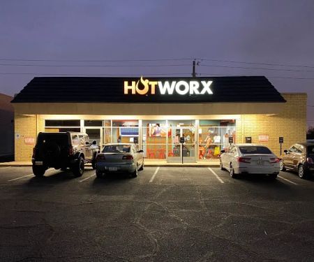 HOTWORX - Phoenix, AZ - North Central