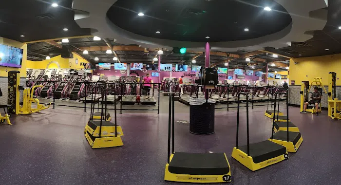Planet Fitness Picture 2