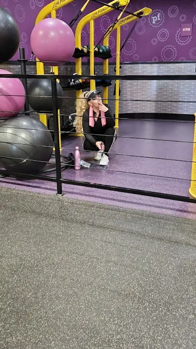 Planet Fitness Picture 8