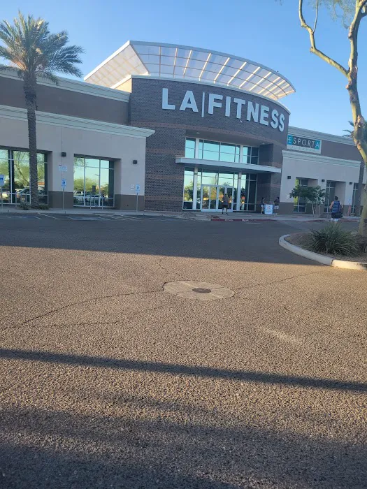 LA Fitness Picture 3