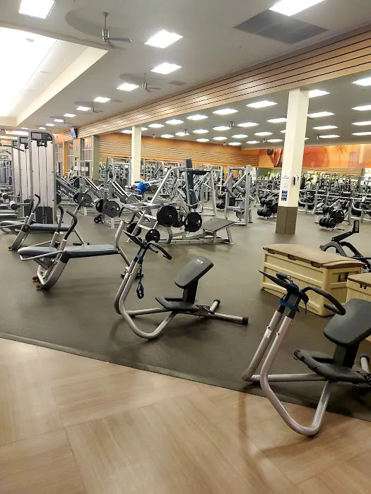 LA Fitness Picture 1