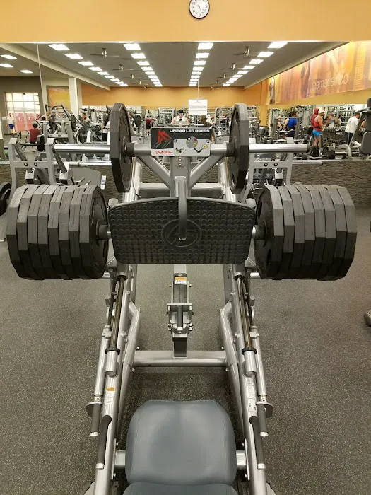 LA Fitness Picture 5