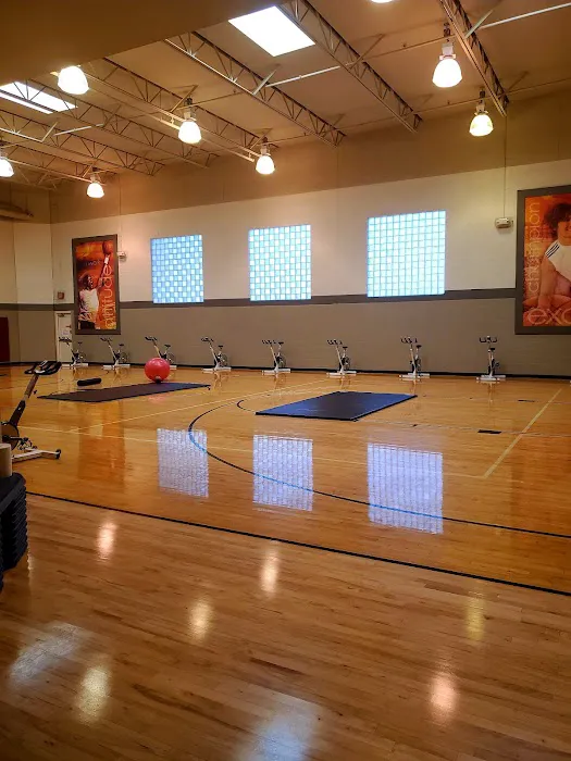 LA Fitness Picture 4