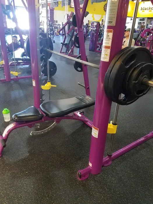 Planet Fitness Picture 10
