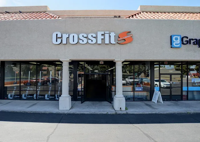 CrossFit Full Strength Picture 2