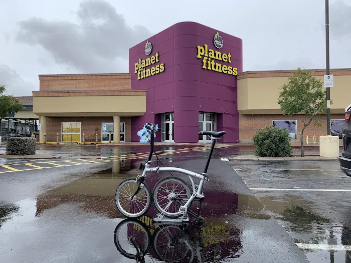 Planet Fitness Picture 1