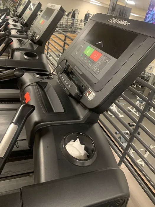 LA Fitness Picture 2