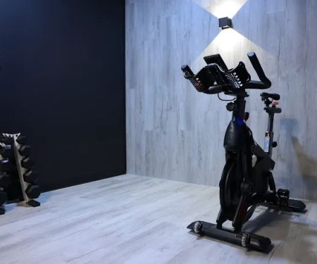 Amped Fitness (Glendale Galleria)