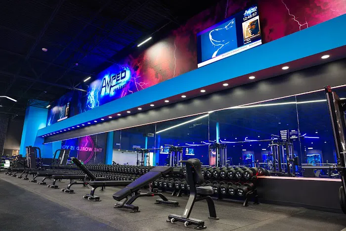 Amped Fitness (Glendale Galleria) Picture 8