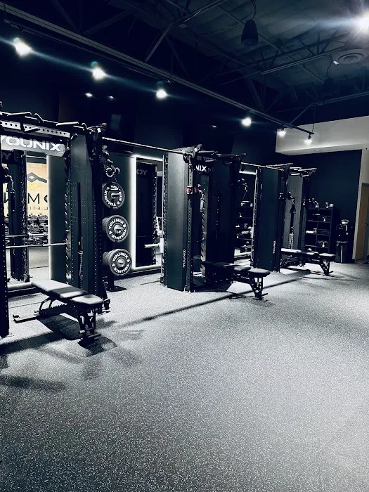 MOM3NT Athletic Club Picture 3