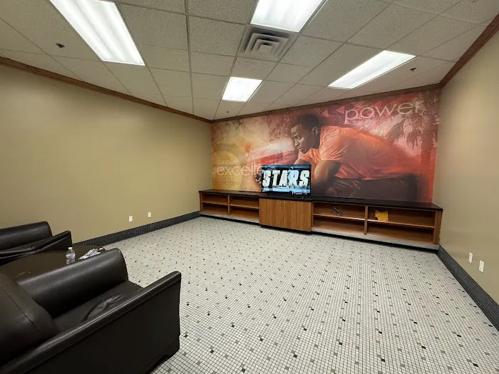 LA Fitness Picture 6