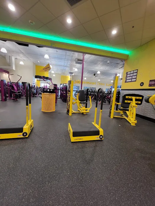 Planet Fitness Picture 1
