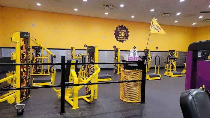 Planet Fitness Picture 4