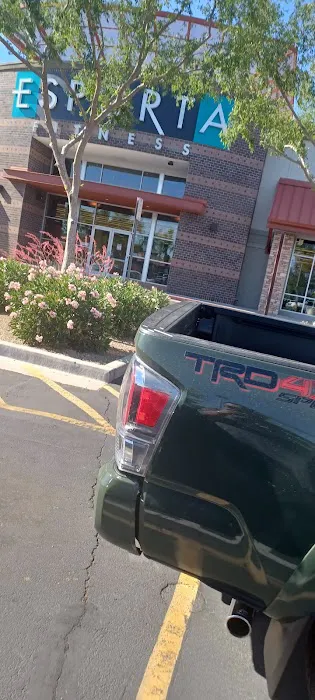 LA Fitness Picture 9