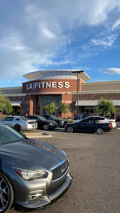 LA Fitness Picture 1