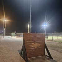 6 foot wood/ chain link wall ico