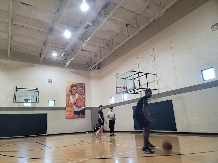 LA Fitness Picture 2