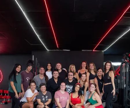 Strong Sis Squad LLC