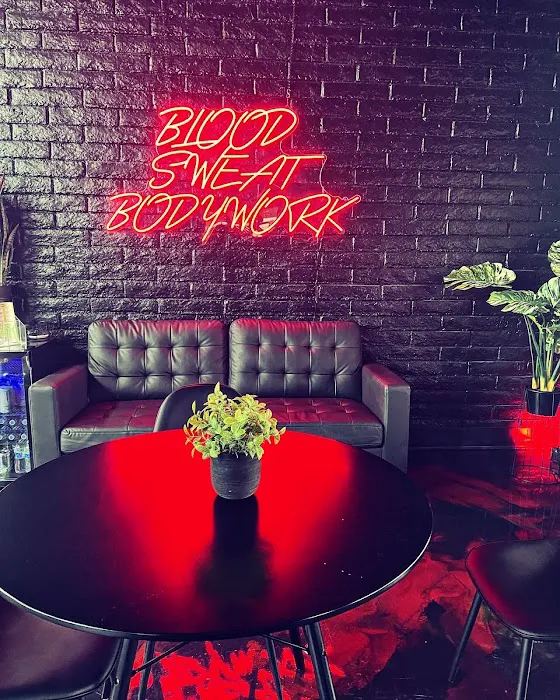 Blood, Sweat & Bodywork Picture 7