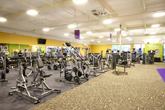 Anytime Fitness Moon Valley Picture 3