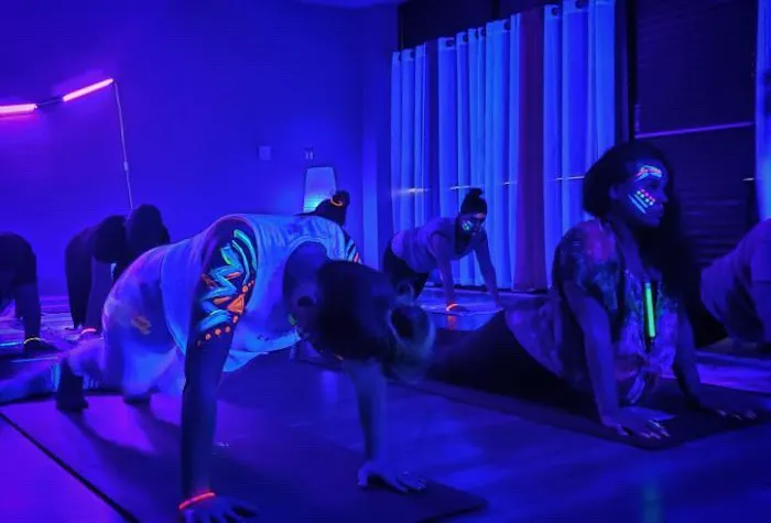 Trace Zen Yoga & Phoenix Sound Sanctuary Picture 5