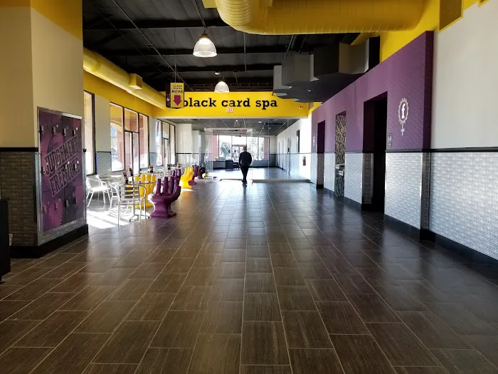 Planet Fitness Picture 5