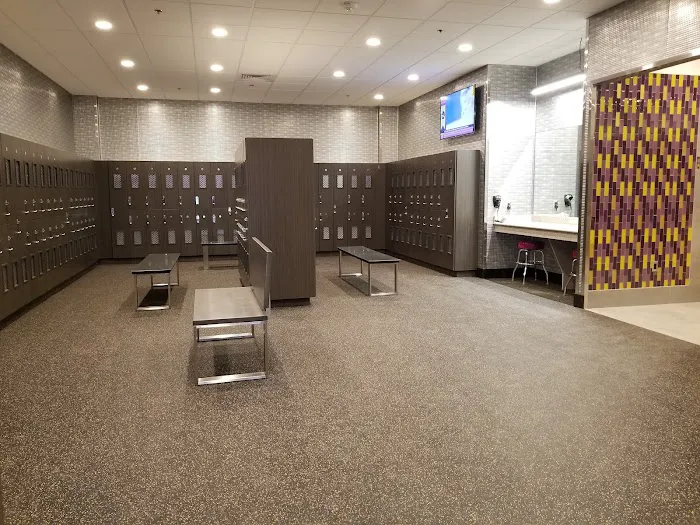 Planet Fitness Picture 6