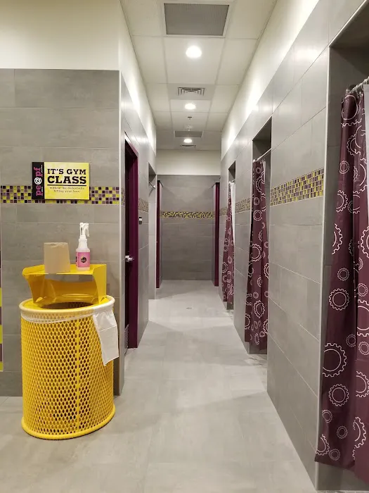 Planet Fitness Picture 8