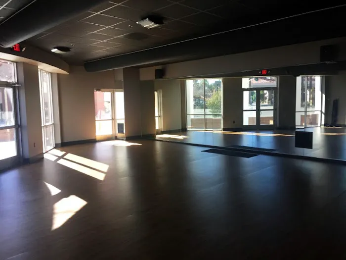 CorePower Yoga - Old Town Scottsdale Picture 2
